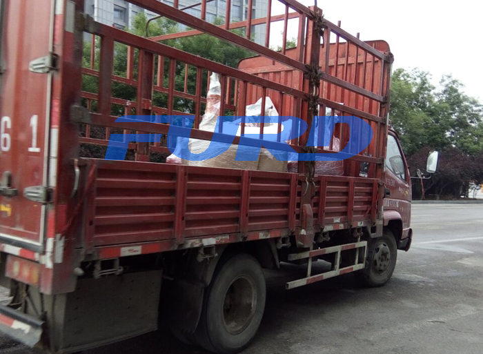 福瑞得機械手扶壓路機、二次結(jié)構(gòu)澆筑機及時發(fā)貨